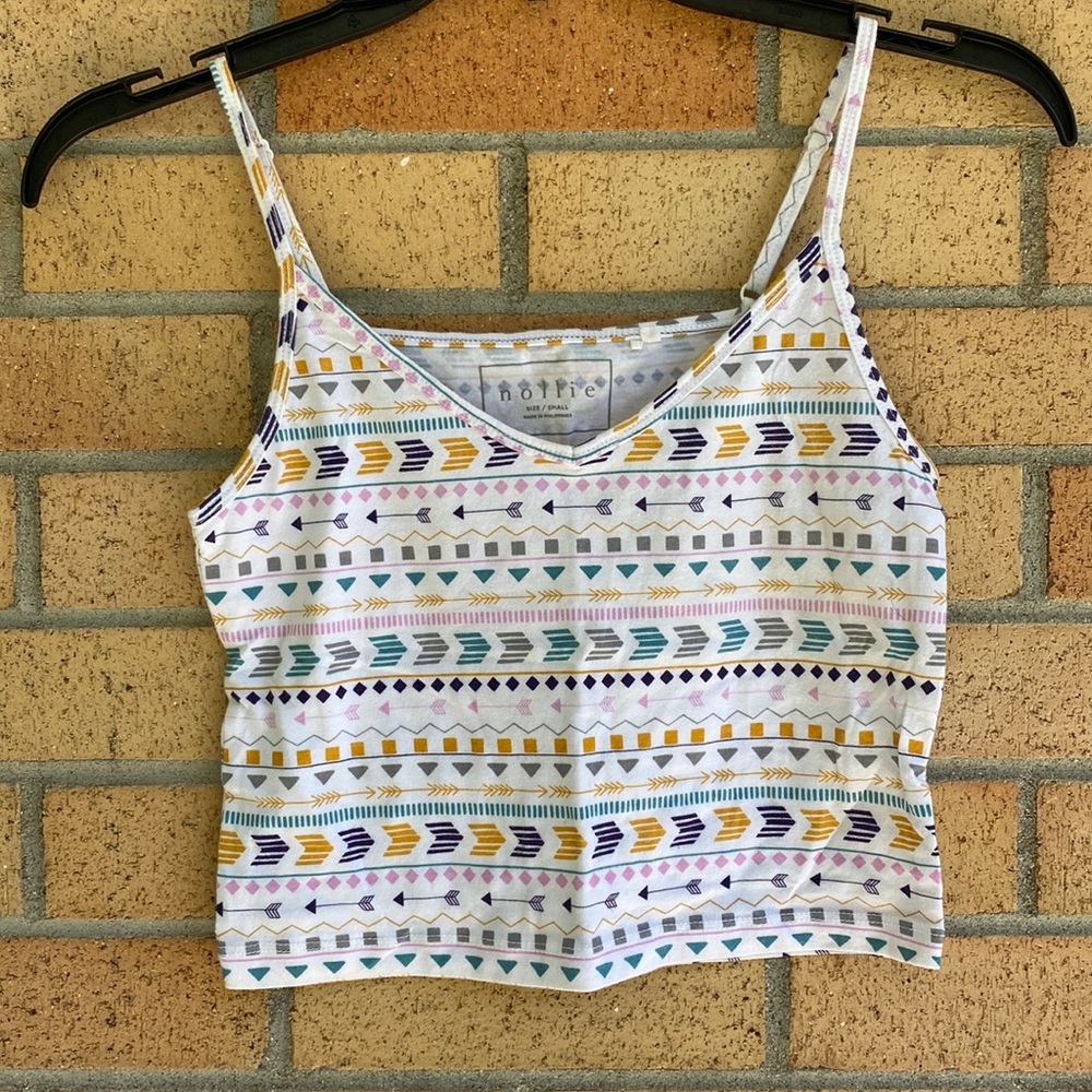 Patterned crop tank